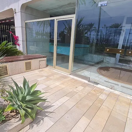 아파트 Petit Promenade Des *